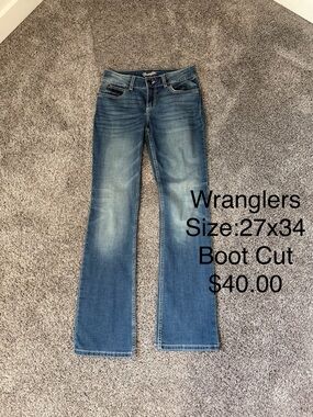 Wrangler Women's Boot Cut Jeans - Faded Blue Wash
